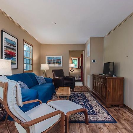 Secluded Oasis W Hot Tub, Screened-In Porch, Wifi! Berkeley Springs Esterno foto