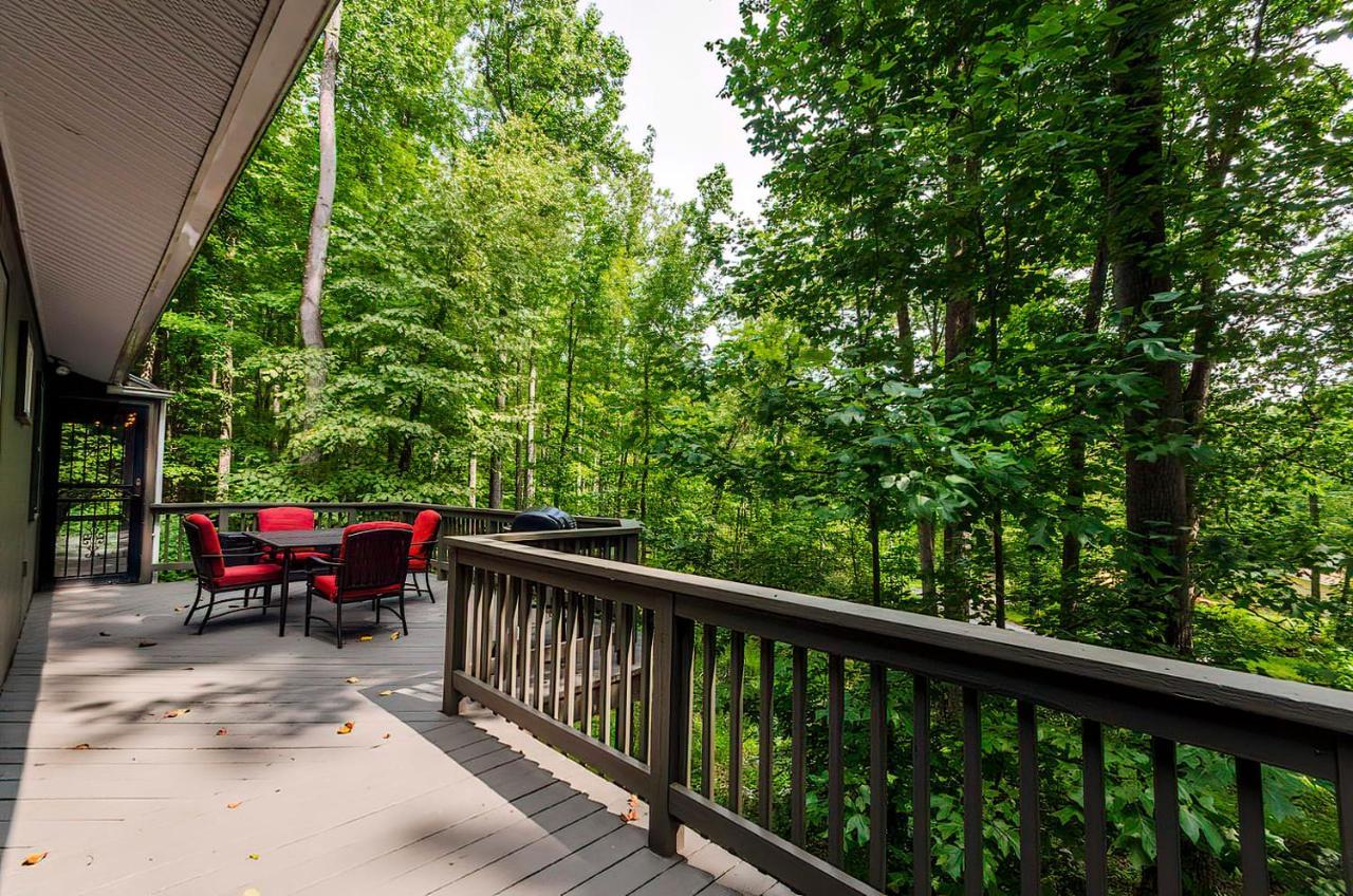 Secluded Oasis W Hot Tub, Screened-In Porch, Wifi! Berkeley Springs Esterno foto
